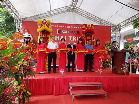 Koffmann khai trương đại lý phân phối cửa thép vân gỗ Nam Hồng – Bắc Ninh