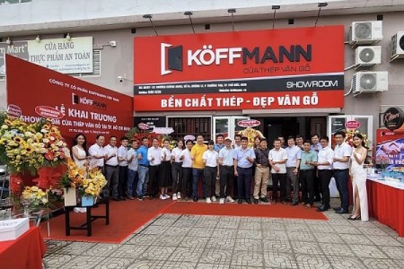 Cửa thép vân gỗ Koffmann tưng bừng khai trương showroom tại TPHCM