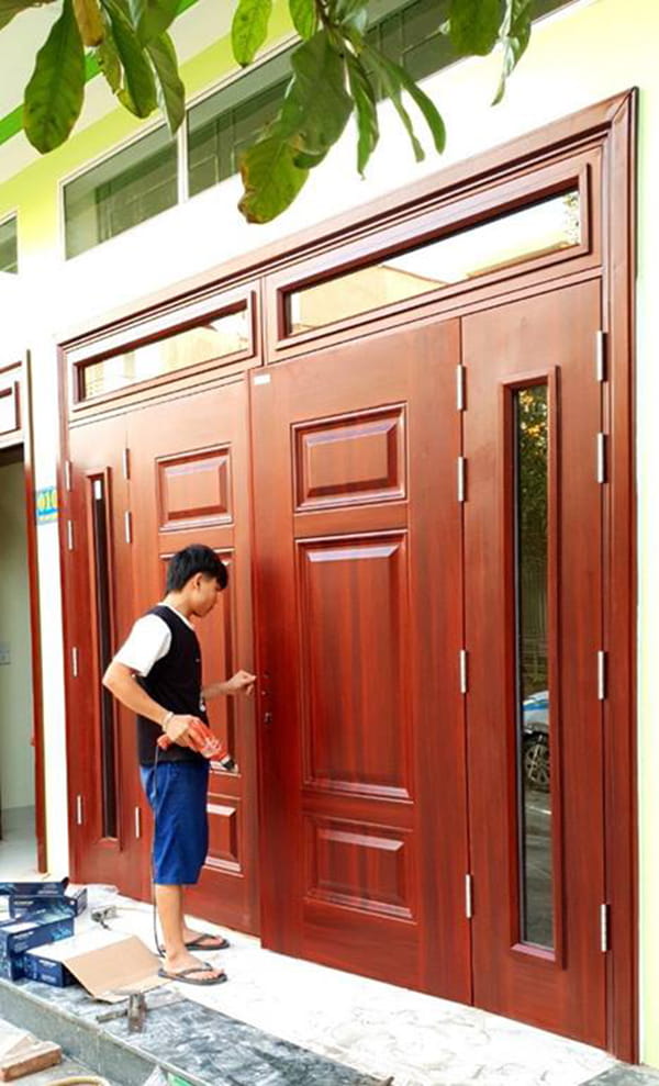 Koffmann hoàn thành lắp đặt cửa thép vân gỗ Hà Giang