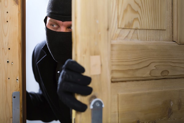 Loại cửa nhà an toàn chống trộm nhất cho ngôi nhà - Cửa thép Koffmann